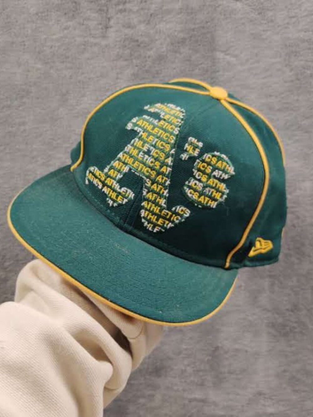 Oakland Athletic A's Hat Mens 8 Green Yellow Embroidered MLB Baseball New Era